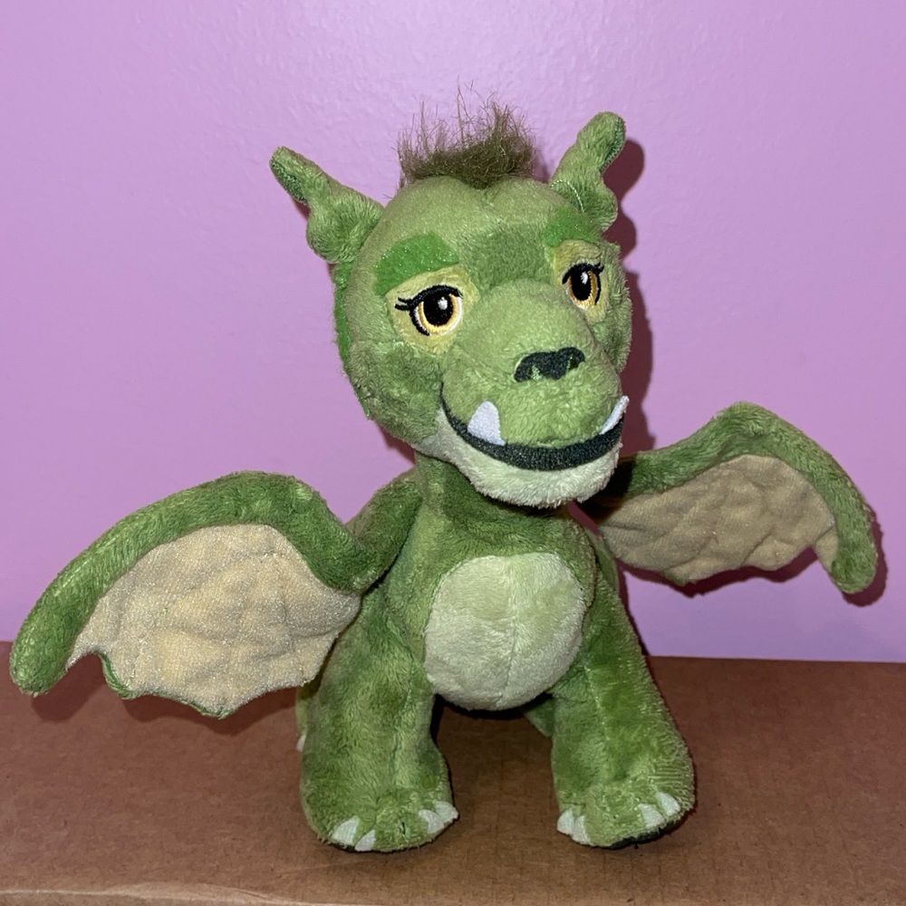 Disney Pete’s dragon elliot dragon plush stuffed animal toy fantasy jakks